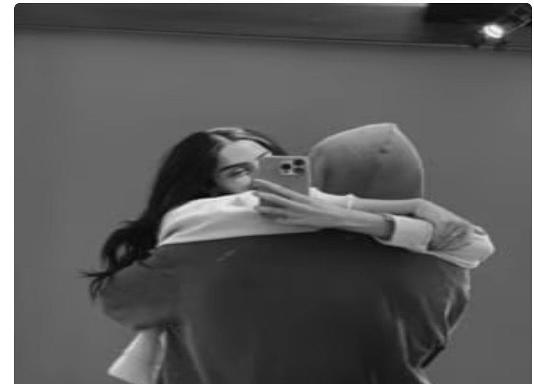 Khushi Kapoor wrote this caption with a mystery man in a photo, will she pair up with Saif Ali’s son Ibrahim?