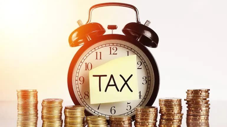 Income Tax: Complete These Tasks Before March 31, or You May Have to Pay Lakhs in Taxes