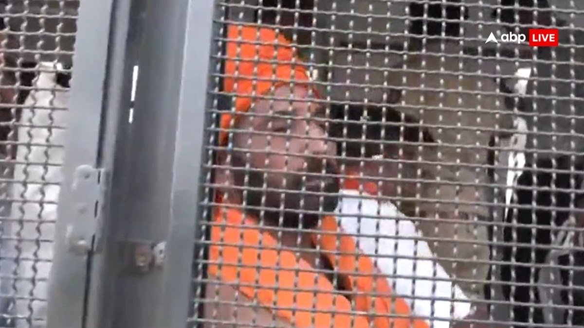 औरंगजेब कब्र विवाद: VHP और बजरंग दल के 8 कार्यकर्ताओं ने किया सरेंडर, नागपुर पुलिस ने किया गिरफ्तार