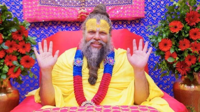 ढोंगी बाबाओं से रहें सावधान! जानें बुरी नज़र से बचने के असली उपाय