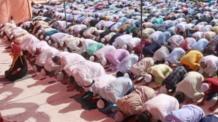 संभल प्रशासन सख्त: सड़कों और छतों पर नमाज पर रोक, लाउडस्पीकर भी बैन
