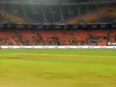 GT vs RR Pitch Report: अहमदाबाद की पिच पर किसका चलेगा जादू? जानिए बल्लेबाजों और गेंदबाजों के लिए कैसा रहेगा मैदान