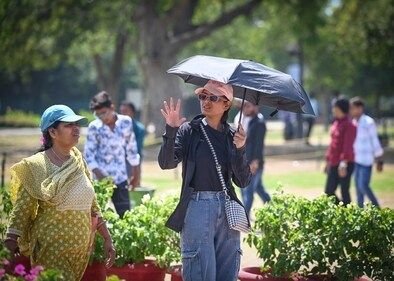 दिल्ली में लू का कहर: अगले दो दिन पड़ सकती है भीषण गर्मी, येलो अलर्ट जारी