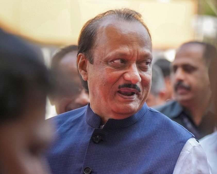 अजित पवार का बड़ा बयान: ’26/11 हमले के वक्त मैं मुंबई में था’, तहव्वुर राणा से पूछताछ से मिल सकते हैं अहम सुराग