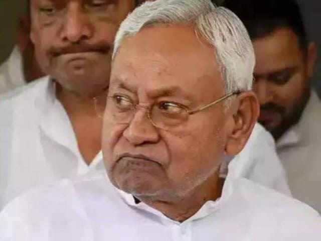 वक्फ संशोधन बिल पर बढ़ी बेचैनी: JDU के मुस्लिम नेताओं ने किया इस्तीफा, मेहर इकबाल ने विपक्ष पर लगाया षड्यंत्र का आरोप