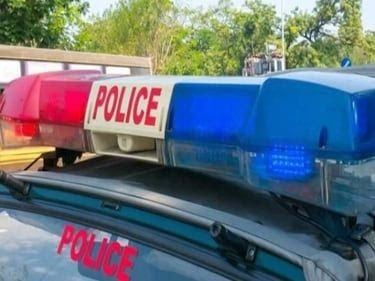 आजमगढ़ में बारात विवाद ने लिया हिंसक मोड़, पुलिस पर पथराव, 12 गिरफ्तार