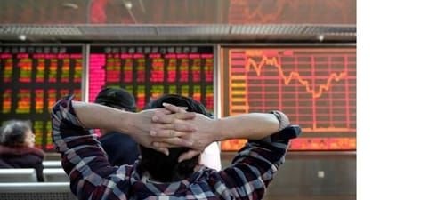 Black Monday 2.0: शेयर बाजार में हाहाकार, सेंसेक्स 3914 अंक लुढ़का, निफ्टी 22000 से नीचे