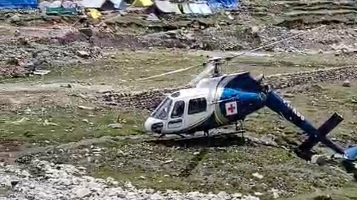केदारनाथ में हेली एंबुलेंस हादसा: इमरजेंसी लैंडिंग के दौरान टूटा हेलीकॉप्टर का पिछला हिस्सा
