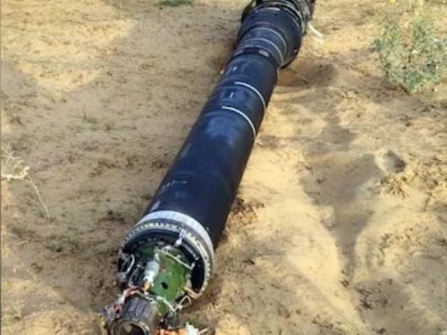 क्या भारत ने ब्रह्मोस मिसाइल से उड़ाया जैश-ए-मोहम्मद का हेडक्वार्टर? राजस्थान में मिला बूस्टर मलबा