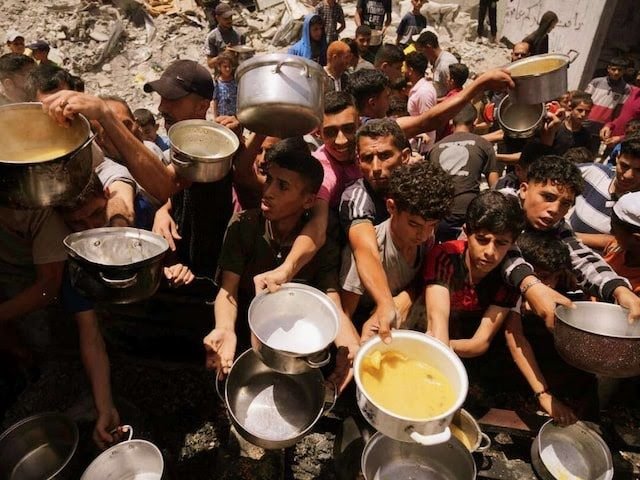 गाजा में 48 घंटे में 14,000 बच्चों की जान पर खतरा, UN की चेतावनी – हालात बेहद भयावह