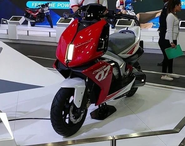 दिवाली में लॉन्च होगा नया TVS iQube स्कूटर: एक्टिवा को मिलेगी कड़ी टक्कर