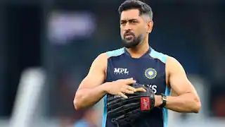 MS Dhoni Pension: जानिए धोनी को BCCI से हर महीने कितनी मिलती है पेंशन?